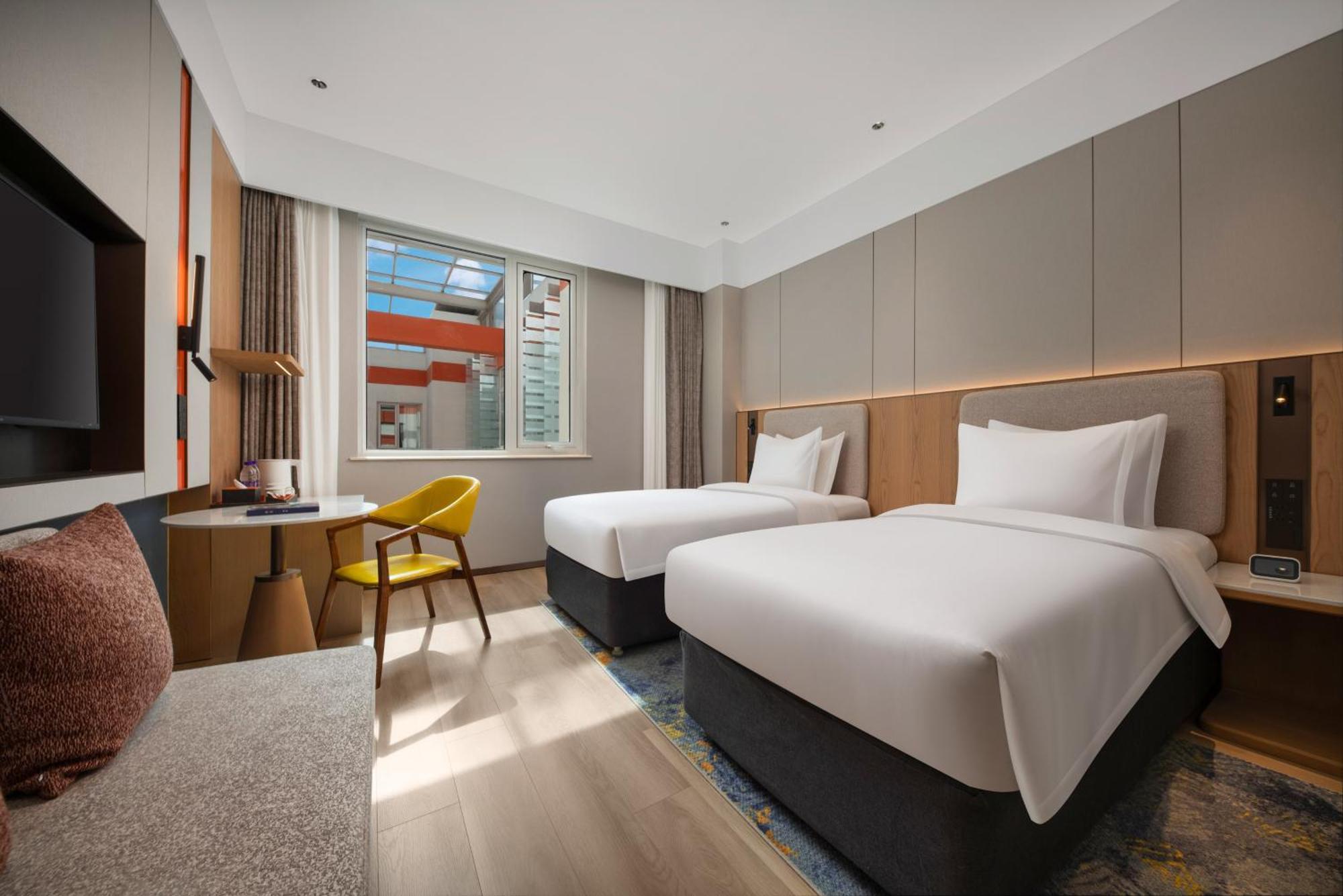 Holiday Inn Express Shangdi Beijing By Ihg L Next To Yuanmingyuan Park & Subway & Qinghe Railway Station & Beijing Sport University L Taxi 15 Minutes To Summer Palace & Peking University & Tsinghua University L 20 Minutes To Badaling Great Wall By Ra Exterior photo