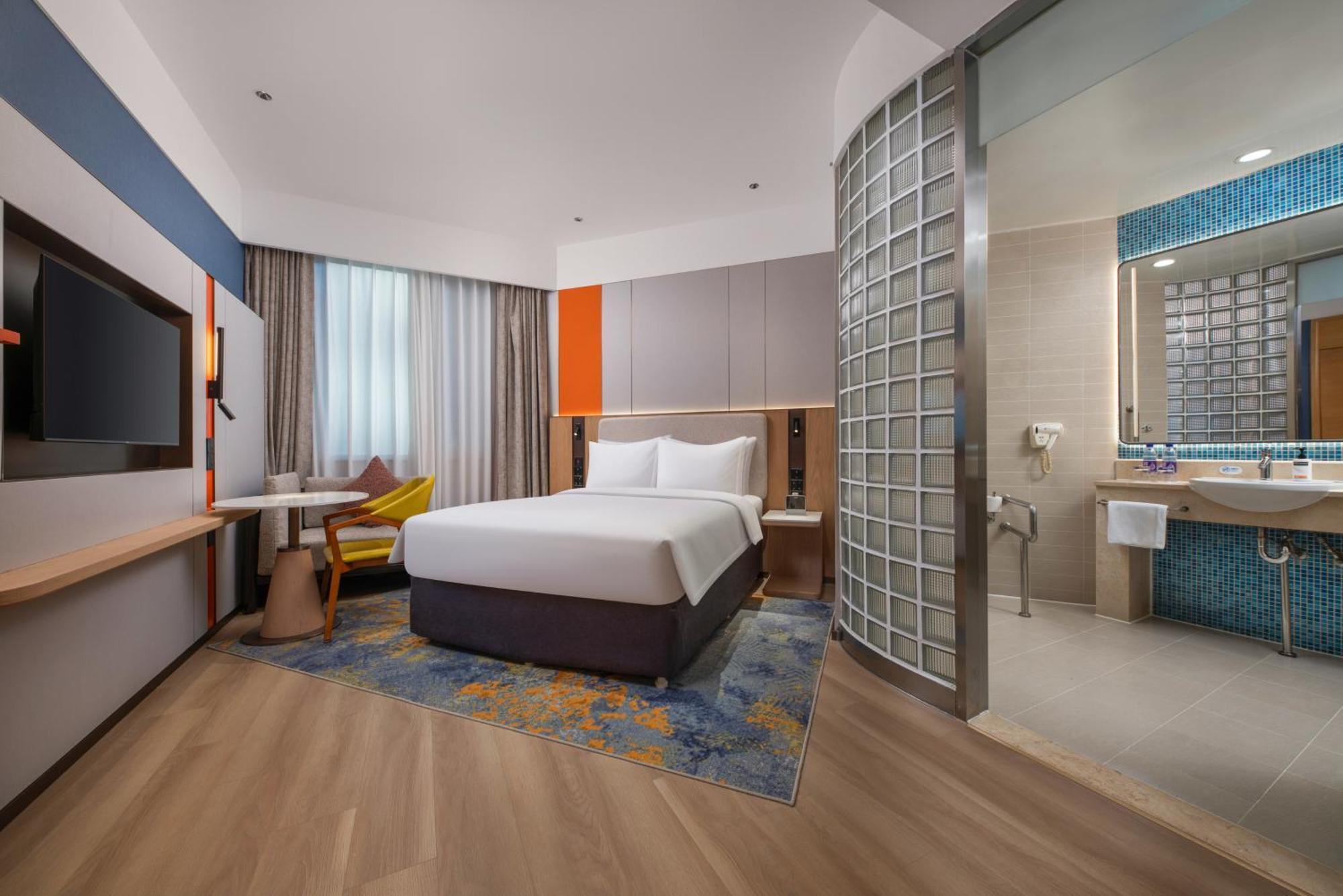 Holiday Inn Express Shangdi Beijing By Ihg L Next To Yuanmingyuan Park & Subway & Qinghe Railway Station & Beijing Sport University L Taxi 15 Minutes To Summer Palace & Peking University & Tsinghua University L 20 Minutes To Badaling Great Wall By Ra Exterior photo